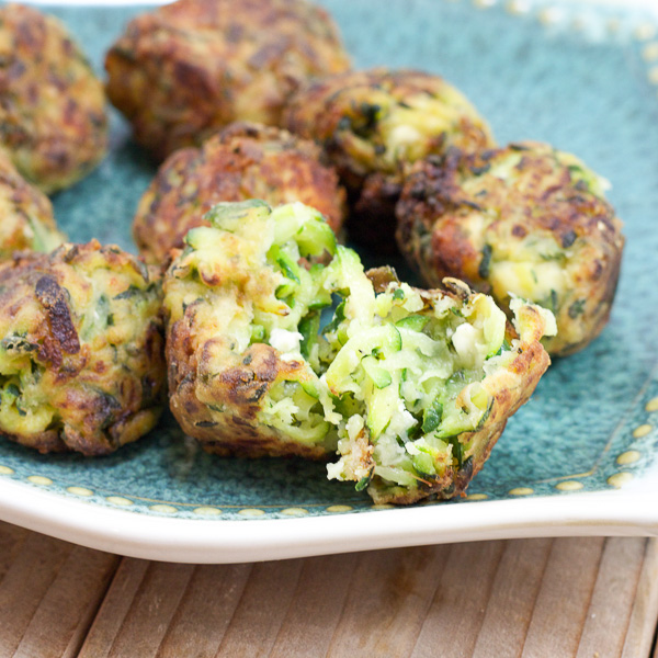 Kolokythokeftedes | Fried Zucchini Fritters