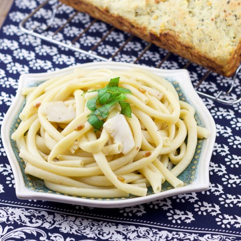 Pasta with Scallops and pine nuts