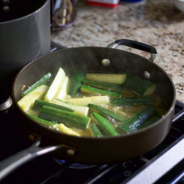 zucchini with garlic and olive oil