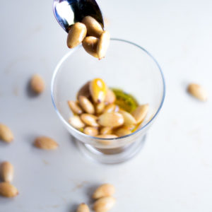 Greek Almonds and Honey | A easy Greek dessert that is packed with some health benefits