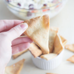 Easy pita chip recipe. Make a healthy snack for your family today - simple and easy homemade pita chips